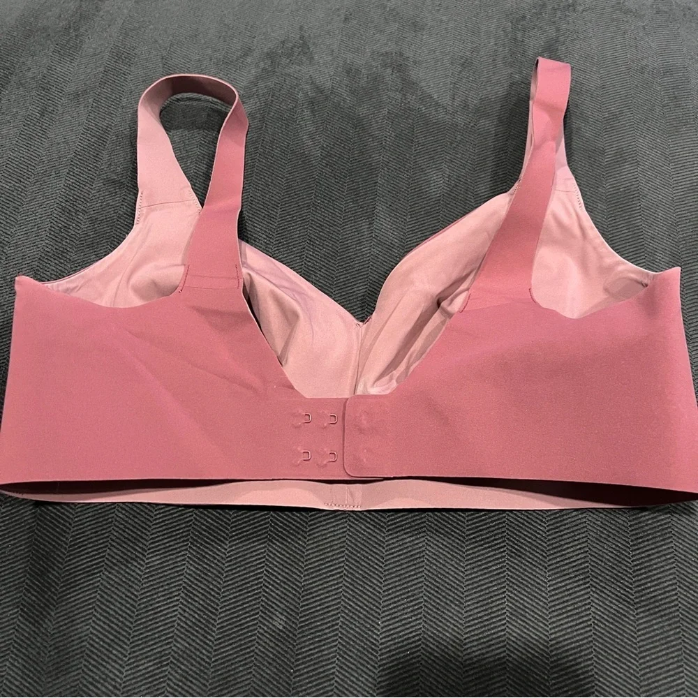 lululemon athletica Rose Pink Wireless Bra
